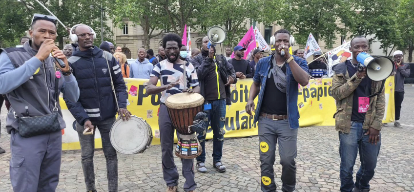 Face à leur exploitation, les travailleurs Sans papiers du piquet de Chronopost d’Alfortville se battent depuis 30 mois pour leur régularisation.